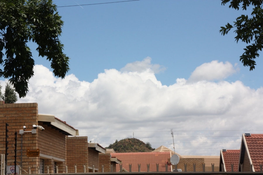 3 Bedroom Property for Sale in Langenhovenpark Free State